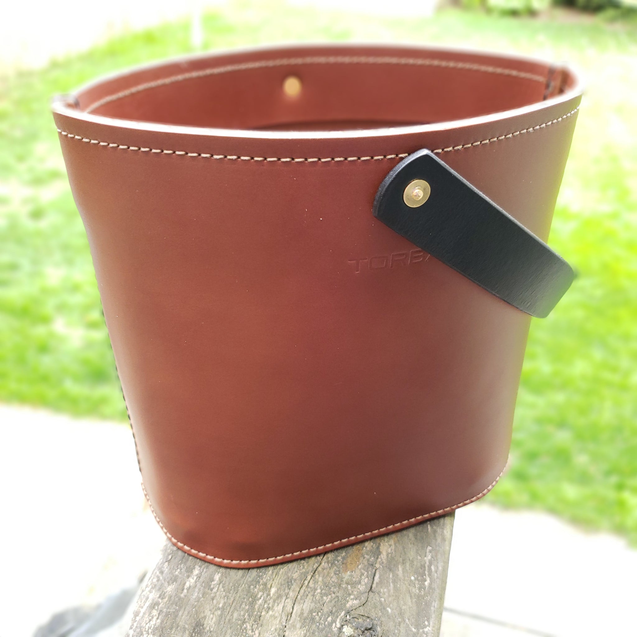 Modern Leather Bucket Bag – TORBA